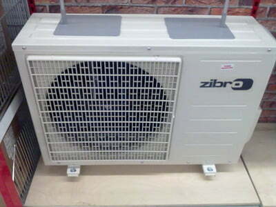 Photo of an Air Source Heat Pump by Krzysztof Lis.